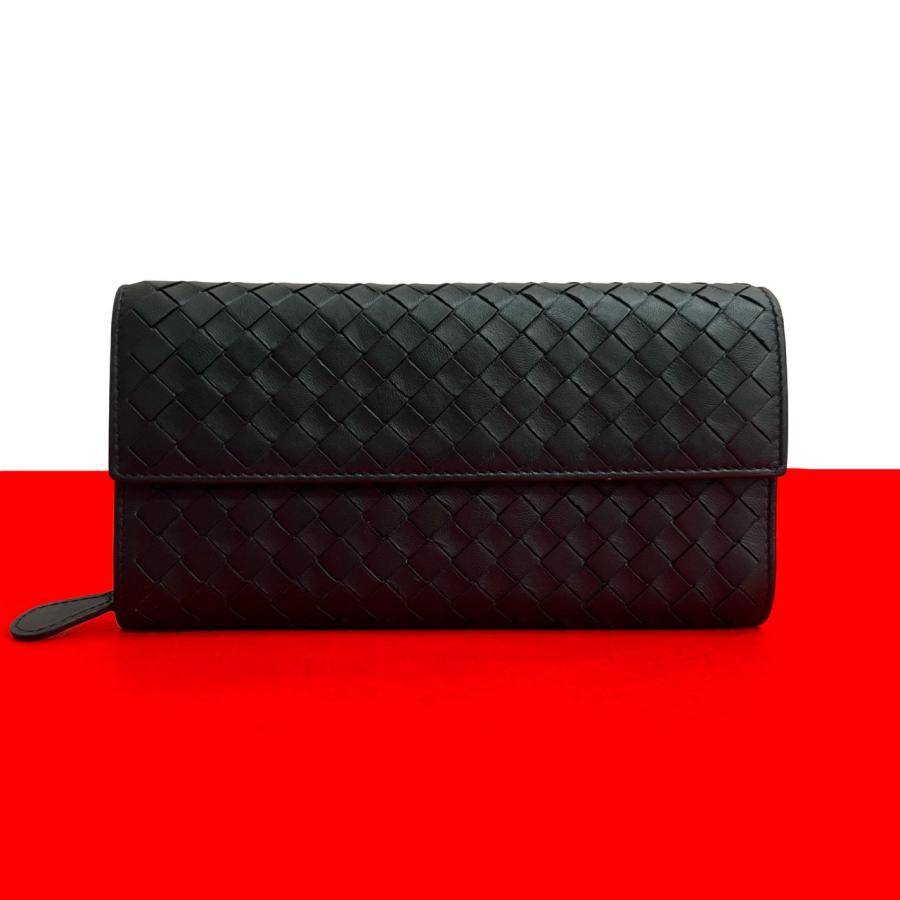 美品Bottega Venetaイントレチャート黒 二つ折り財布カセットID 極 美品 BOTTEGA VENETA ボッテガヴェネタ イントレチャート レザー 本