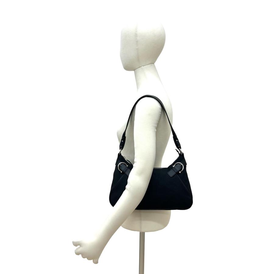 【極美品】 Ferragamo ガンチーニ ミニ ショルダーバッグ 保存袋付き 極 美品 Salvatore Ferragamo サルヴァトーレフェラガモ ガンチーニ