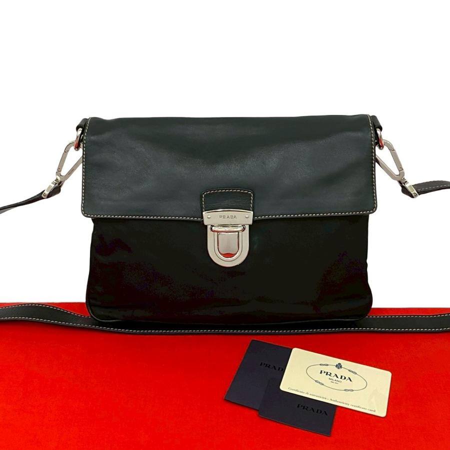 PRADA（プラダ） 極 美品 三角ロゴ 金具 レザー 本革 テスートナイロン