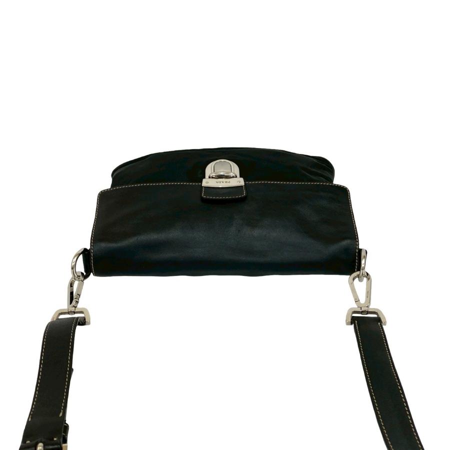 PRADA（プラダ） 極 美品 三角ロゴ 金具 レザー 本革 テスートナイロン