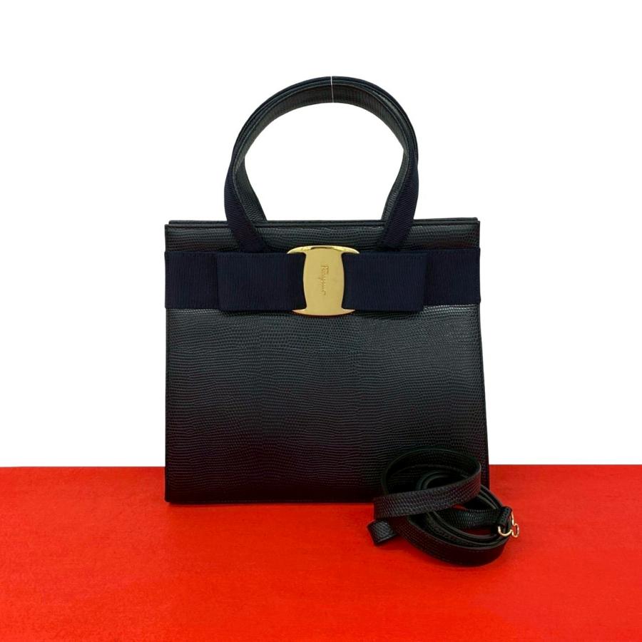 極 美品 Salvatore Ferragamo サルヴァトーレフェラガモ ヴァラリボン 