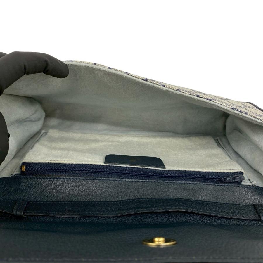 GUCCI（グッチ） 極 美品 オールドグッチ ヴィンテージ GG ロゴ 金具