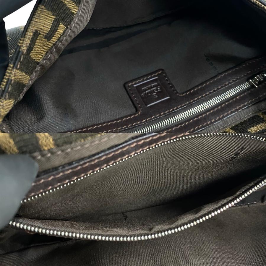 FENDI 極 美品 フェンディ マンマバケット ズッカ 柄 FF ロゴ FENDI 極 美品 フェンディ マンマバケット ズッカ 柄 FF ロゴ