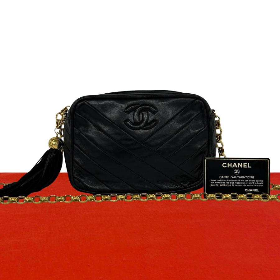 CHANELシャネル チェーン ショルダーバッグ ブラック シール有 CHANEL（シャネル） 極 美品 カード シール有 2番台 ココマーク V