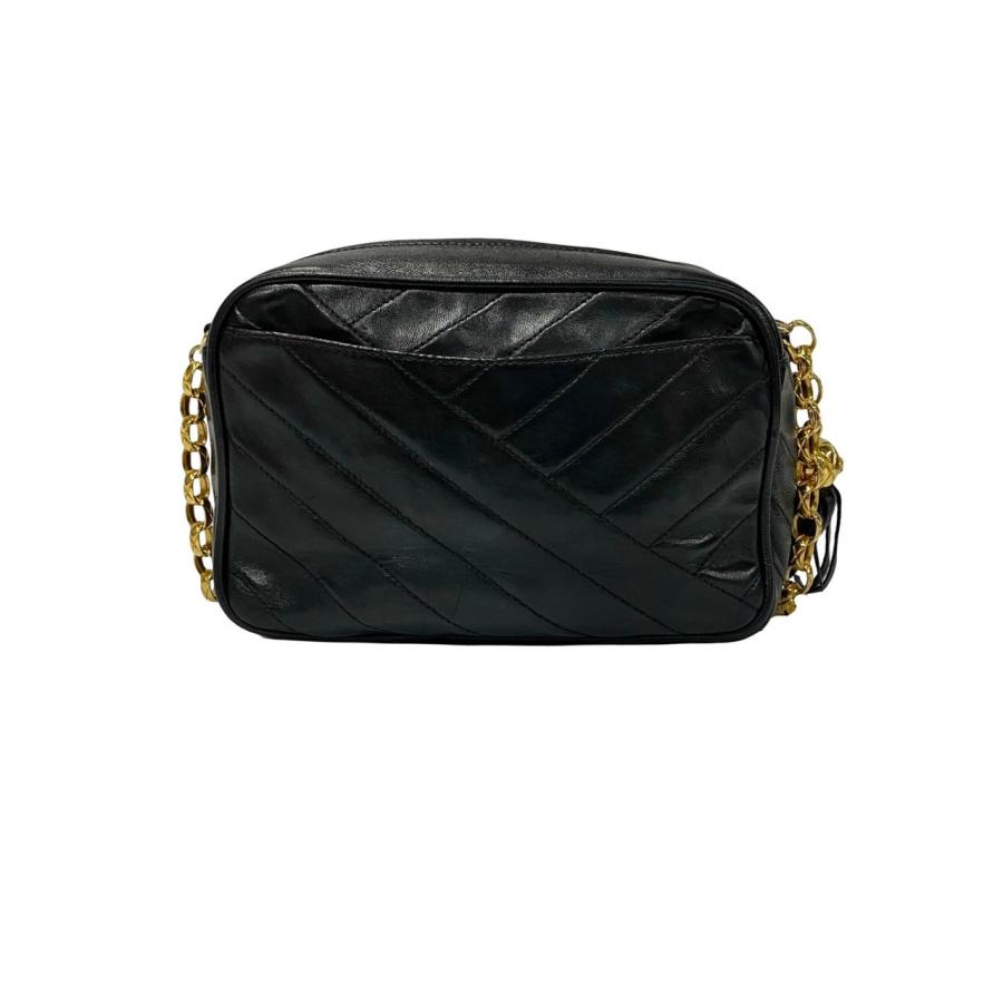 CHANEL 極 美品 カード シール有 2番台 シャネル マトラッセ CHANEL 極 美品 カード シール有 2番台 シャネル マトラッセ