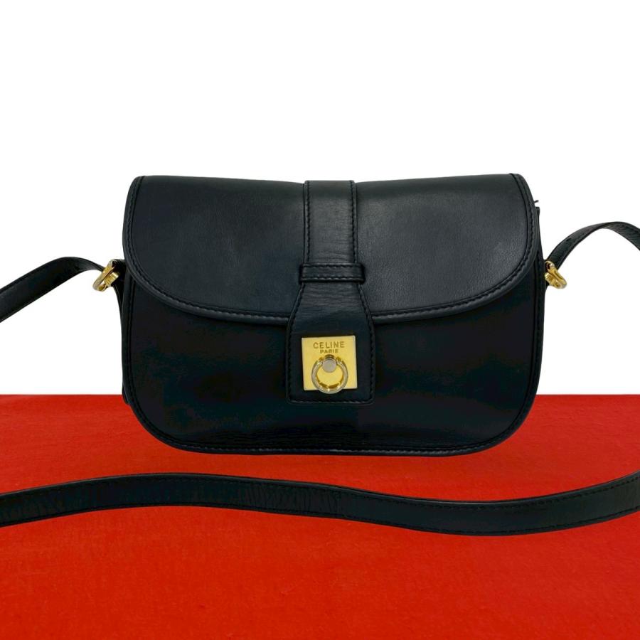 CELINE（セリーヌ） 極 美品 ヴィンテージ ロゴ リング 金具 レザー 本