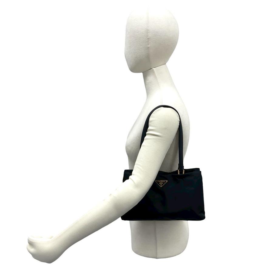 PRADA（プラダ） 極 美品 三角ロゴ 金具 ナイロン レザー トートバッグ