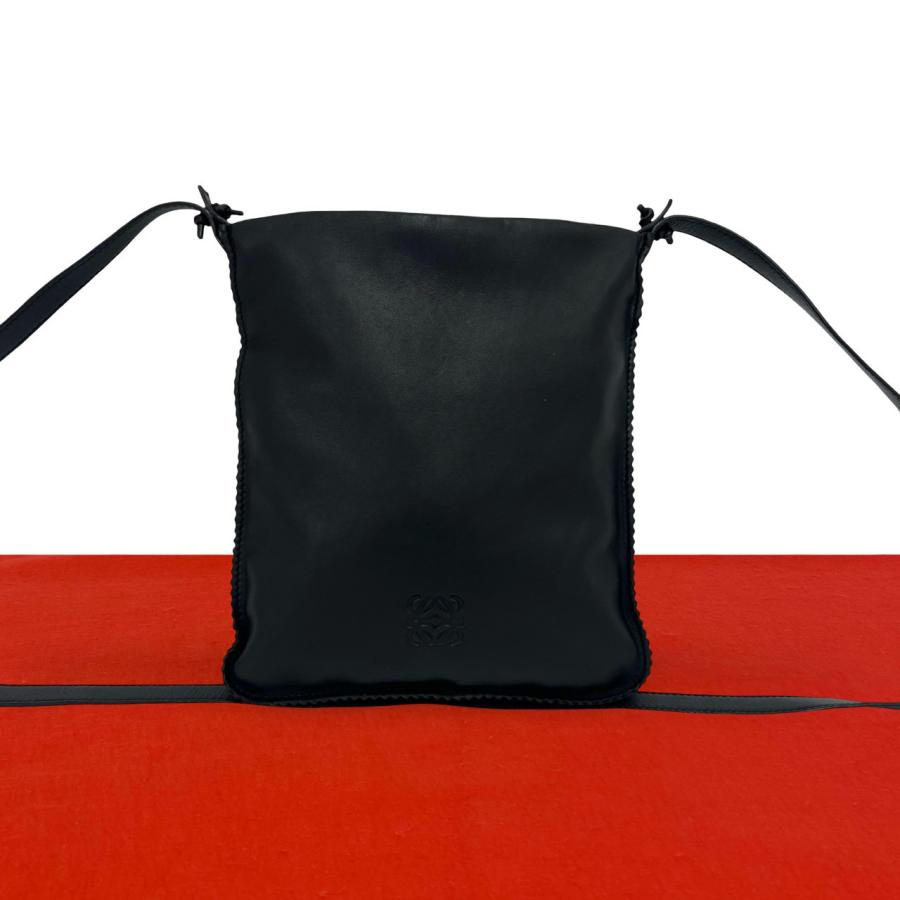 極 美品 ロエベ アナグラム ロゴ ナッパレザー ショルダーバッグ