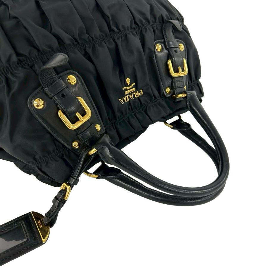 PRADA（プラダ） 極 美品 希少品 ロゴ 金具 ギャザー テスート
