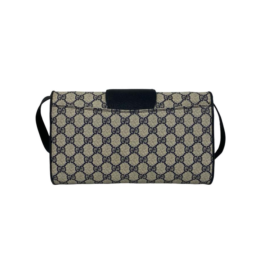 GUCCI（グッチ） 極 美品 オールドグッチ GG ロゴ 柄 金具 レザー 本革