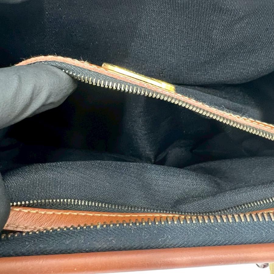 FENDI（フェンディ） 極 美品 ヴィンテージ ペカン 柄 レザー 本革 