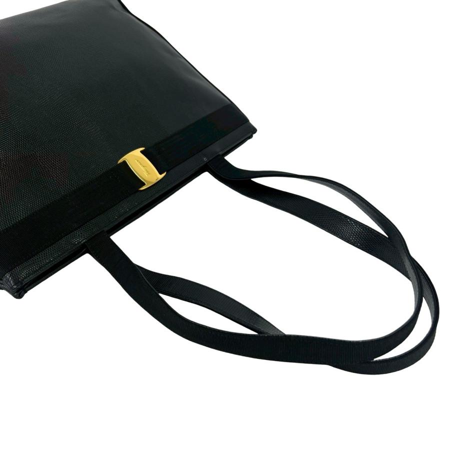 極 美品 袋付き Salvatore Ferragamo サルヴァトーレフェラガモ ヴァラ