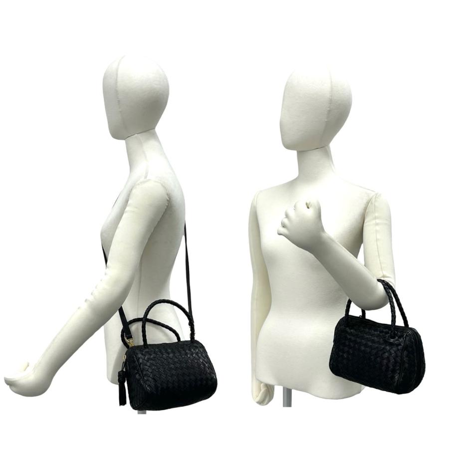 極 美品 BOTTEGA VENETA ボッテガヴェネタ イントレチャート レザー 本