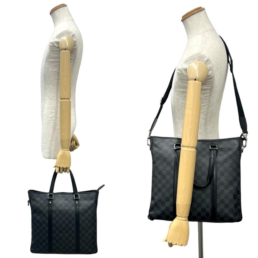 【美品】LOUIS VUITTON ルイヴィトン　ダミエ・グラフィット　タダオ LOUIS VUITTON（ルイ・ヴィトン） 極 美品 タダオ ダミエ グラフィット