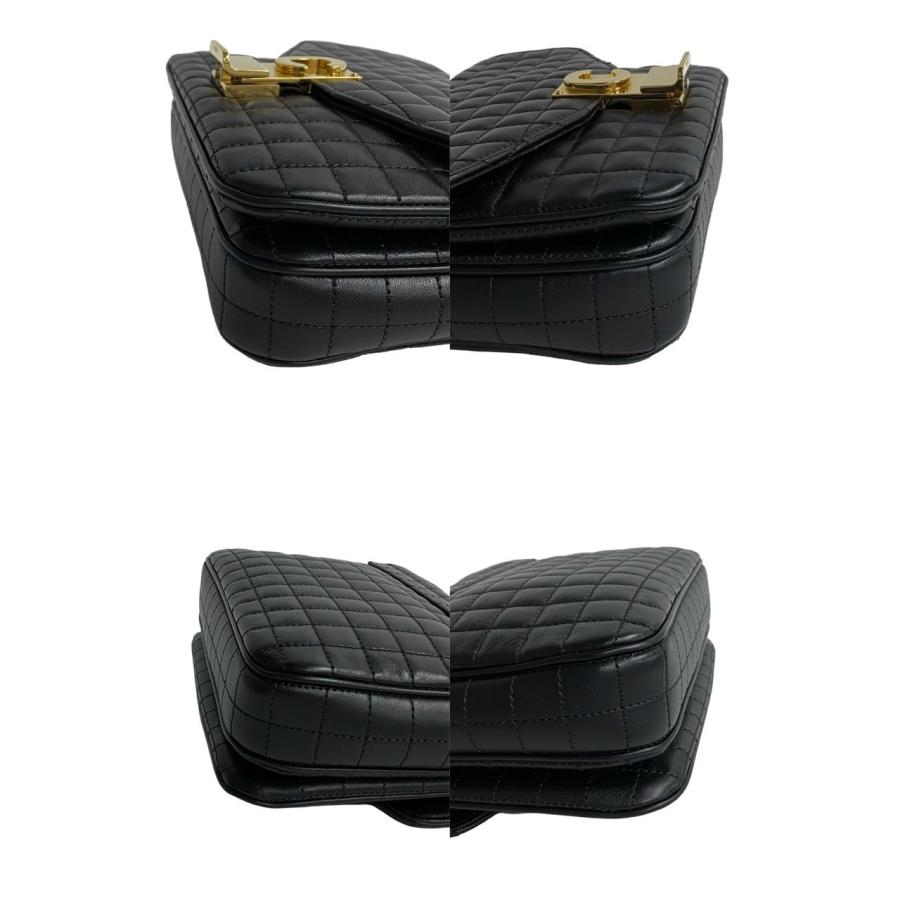 CELINE ほぼ未使用 セリーヌ Cセー キルテッド チェーン CELINE ほぼ未使用 セリーヌ Cセー キルテッド チェーン