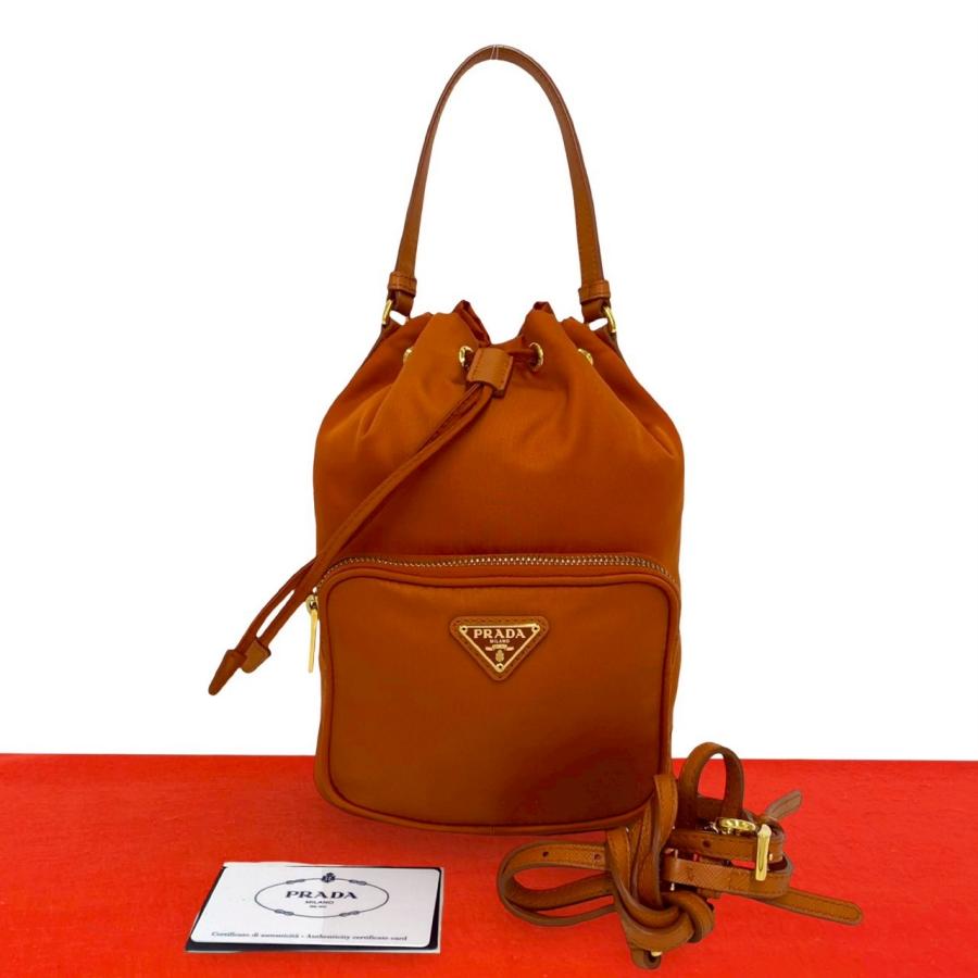 PRADA（プラダ） 極 美品 三角ロゴ 金具 ナイロン サフィアーノ レザー