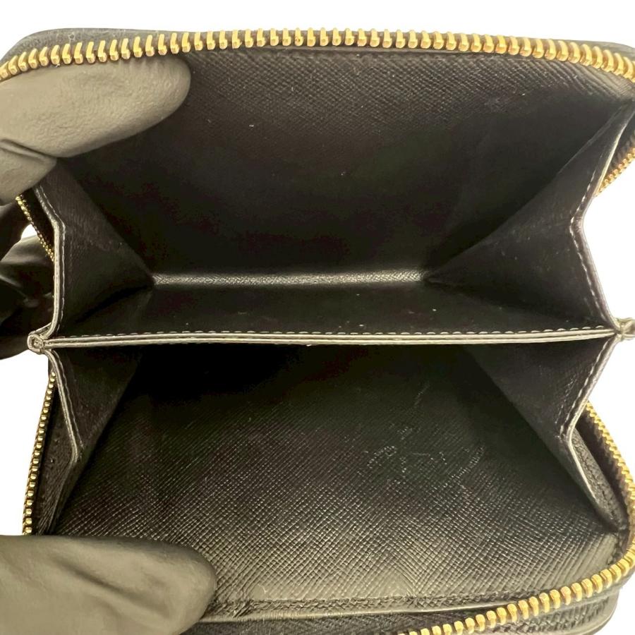 PRADA（プラダ） 極 美品 三角ロゴ 金具 テスート ナイロン