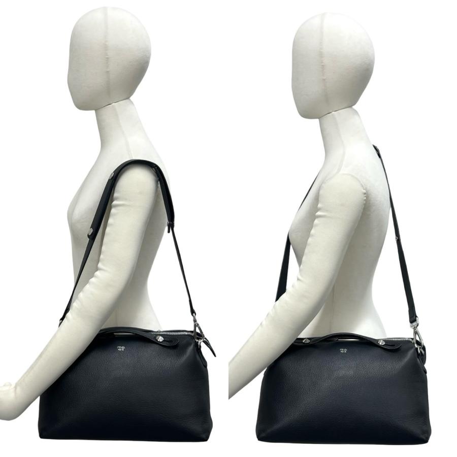 FENDI（フェンディ） 極 美品 希少品 バイザウェイ ロゴ スタッズ