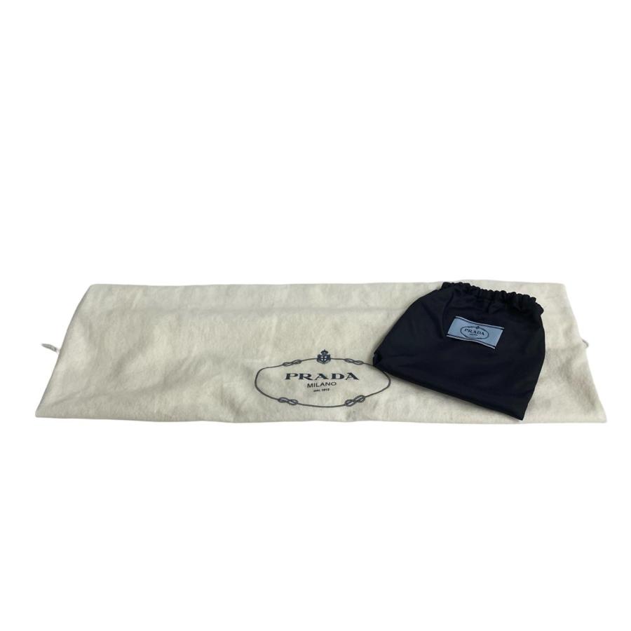 PRADA（プラダ） 極 美品 袋付き ドゥーブレ 三角ロゴ 金具