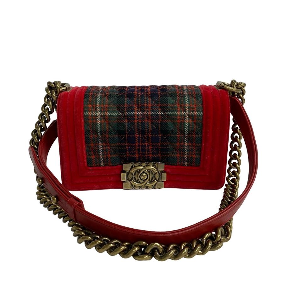 CHANEL 極 美品 カード シール有 18番台 シャネル ボーイシャネル 