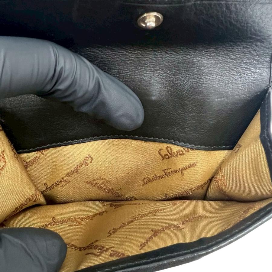 ほぼ未使用 箱付き Salvatore Ferragamo サルヴァトーレフェラガモ