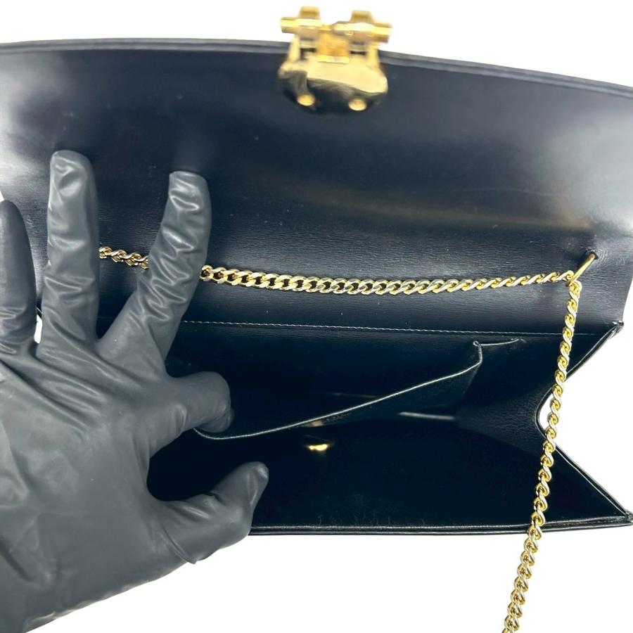 極 美品 Christian Dior ディオール ヴィンテージ CD ロゴ 金具 レザー