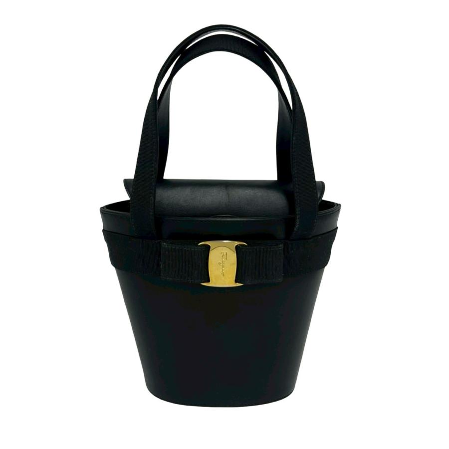 極 美品 Salvatore Ferragamo サルヴァトーレフェラガモ ヴァラリボン