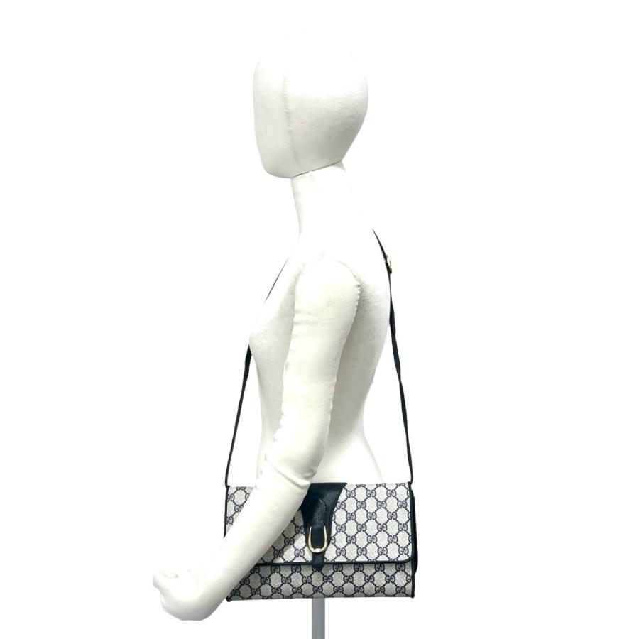 GUCCI（グッチ） 極 美品 オールドグッチ GG ロゴ 柄 金具 レザー 本革