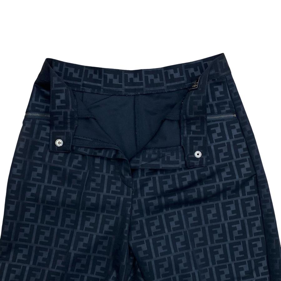 【FENDI】タンクトップ ズッカ柄 ヴィンテージ 美品 楽天市場】【中古】 FENDI （フェンディ） ｽﾞｯｶ ﾀﾝｸﾄｯﾌﾟ ロゴ へそ出し
