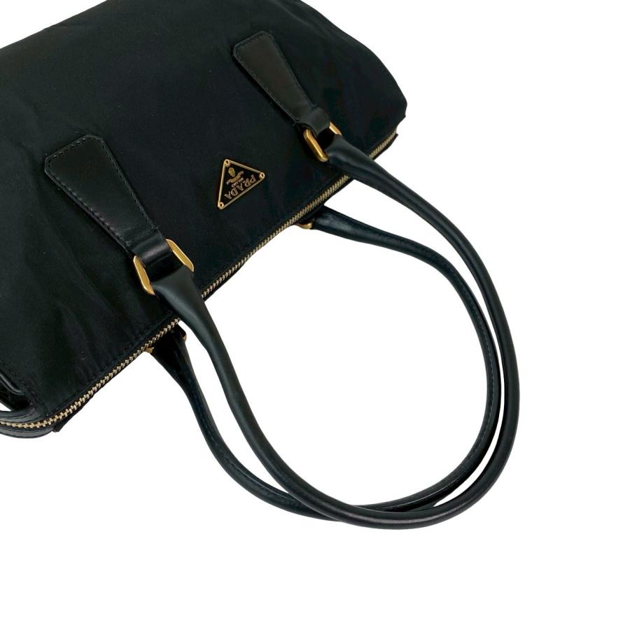 PRADA（プラダ） 極 美品 鍵付き 三角ロゴ プレート 金具 ナイロン