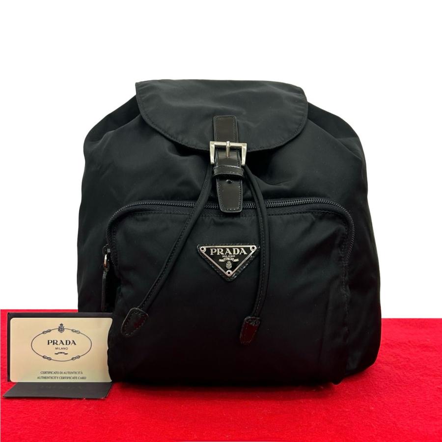 PRADA（プラダ） 極 美品 希少品 三角ロゴ プレート 金具 ナイロン