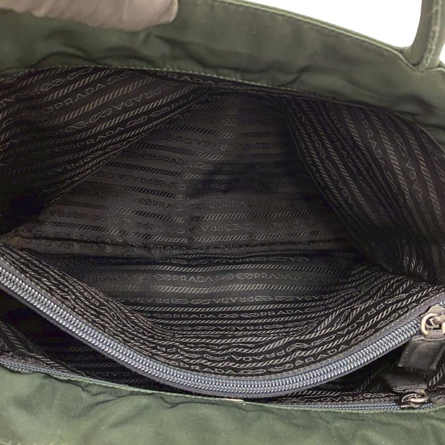PRADA（プラダ） 極 美品 希少品 三角ロゴ トライアングルロゴ 金具