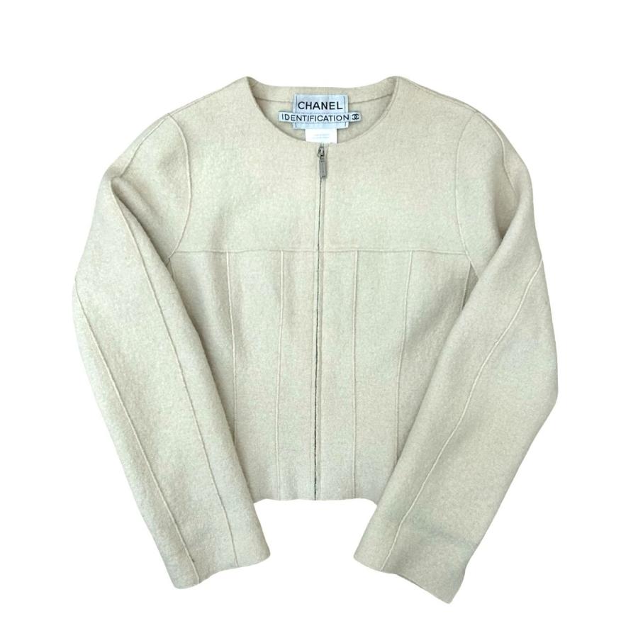 極 美品 希少品 09A CHANEL シャネル ウール ノーカラージャケット ブルゾン アウター サイズ40 アイボリー 1685d