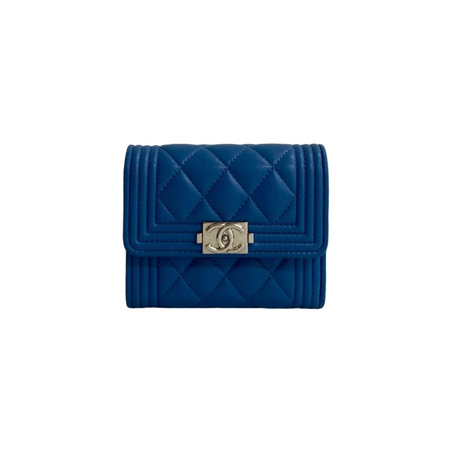 鑑定済み シャネル ボーイシャネル 財布 マトラッセ ココマーク レザー ラム CHANEL（シャネル） 極 美品 カード シール有 29番台 ボーイシャネル