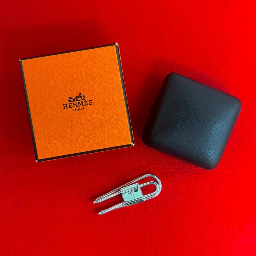 エルメス　カデナ　モチーフ　マネークリップ　925 HERMES 極 美品 希少品 保存箱付き エルメス カデナ モチーフ