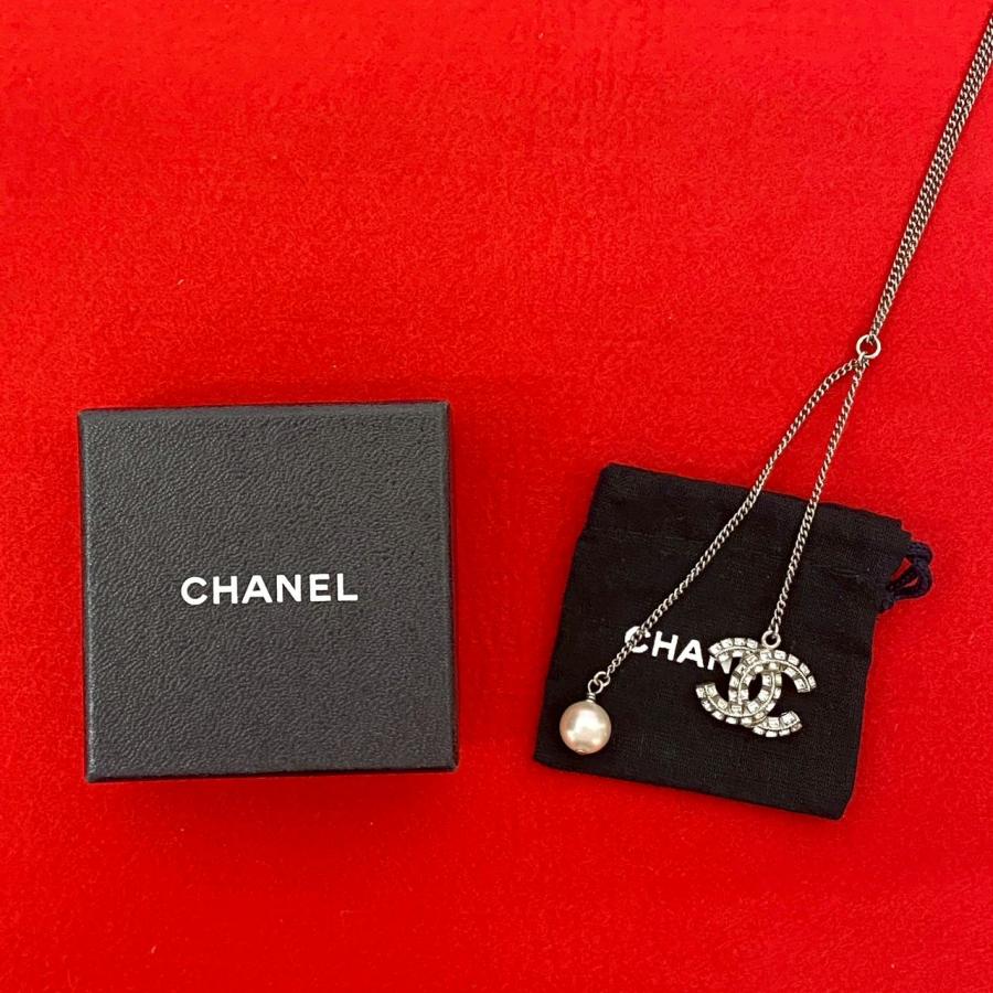 CHANEL（シャネル） 極 美品 箱 袋付き コメあり B14P CHANEL ココ