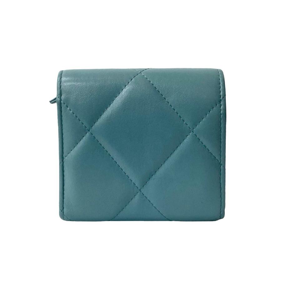 CHANEL（シャネル） ほぼ未使用 保存箱付 カード シール有 29番台