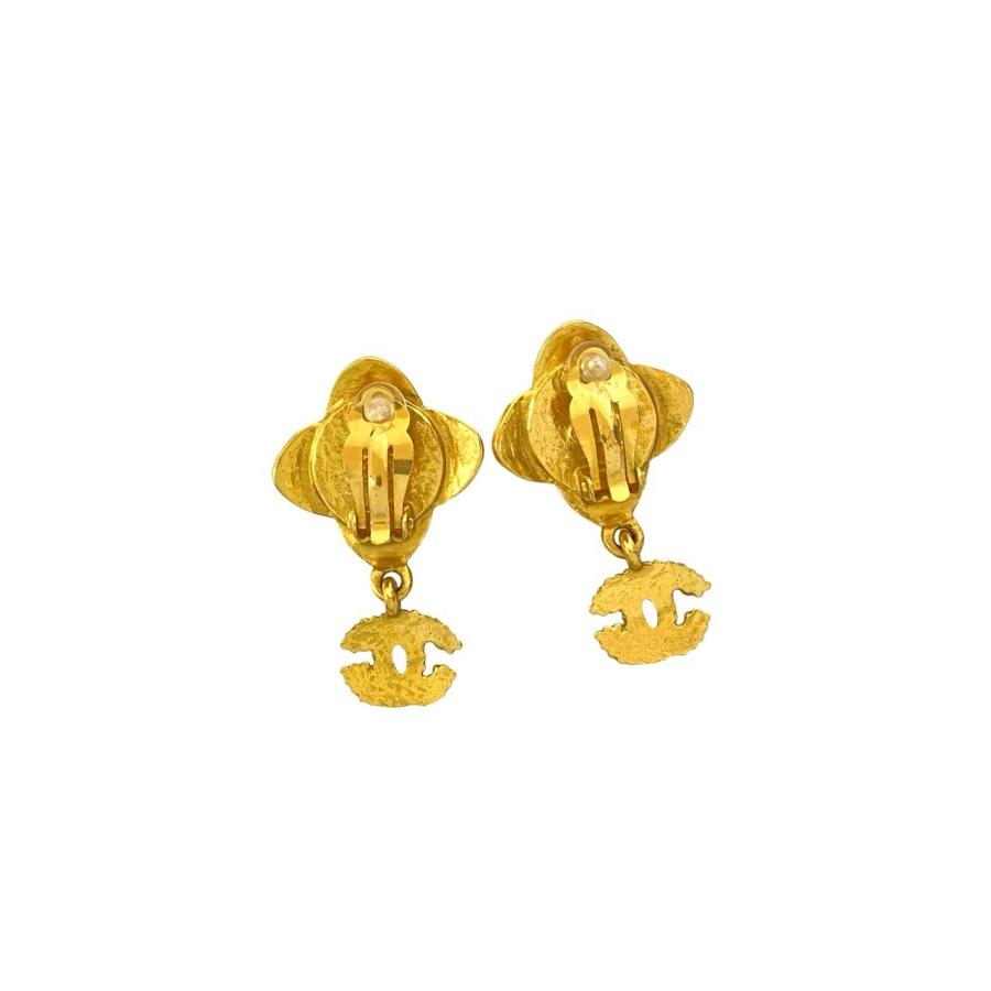 極 美品 96A CHANEL シャネル ヴィンテージ ココマーク GP イヤリング イヤーカフ アクセサリー ゴールド ブラック 87951の画像