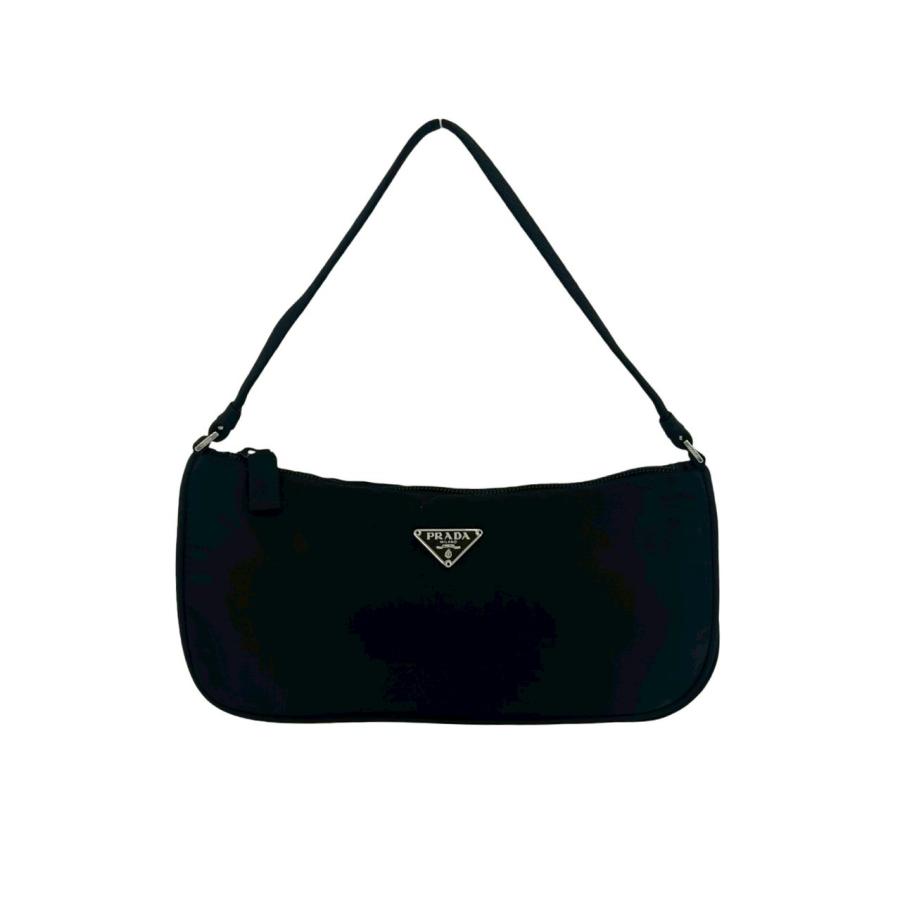PRADA（プラダ） 極 美品 三角 ロゴ プレート トライアングル 金具