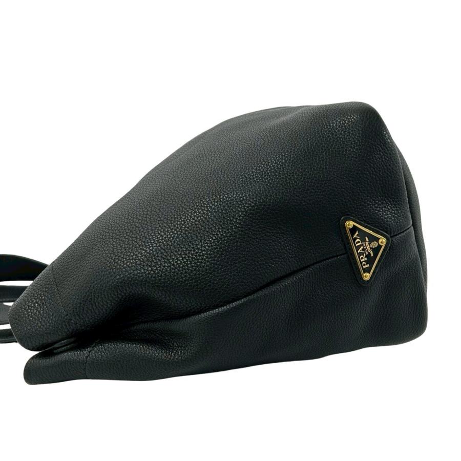 ✨美品✨プラダ トートバッグ ヴィッテロダイノ 三角ロゴ ゴールド金具 レザー PRADA（プラダ） 極 美品 三角ロゴ 金具 パンチング ヴィッテロダイノ