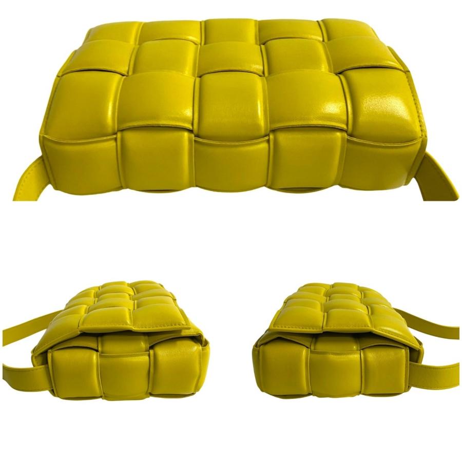 未使用保管品 BOTTEGA VENETA ボッテガヴェネタ パデッドカセット 