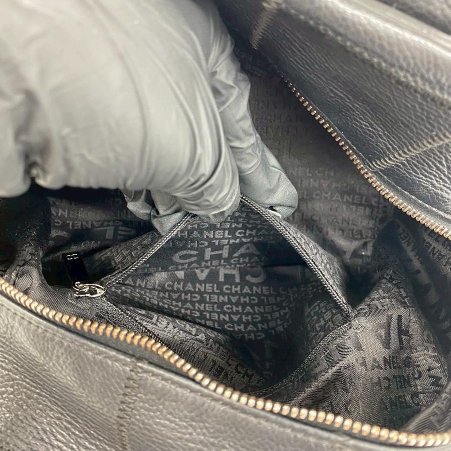 CHANEL（シャネル） 極 美品 カード シール有 8番台 チョコバー 