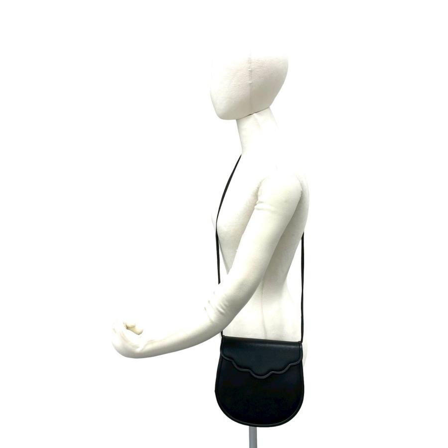 Yves Saint Laurent（イヴ・サンローラン） ほぼ未使用 箱 袋付