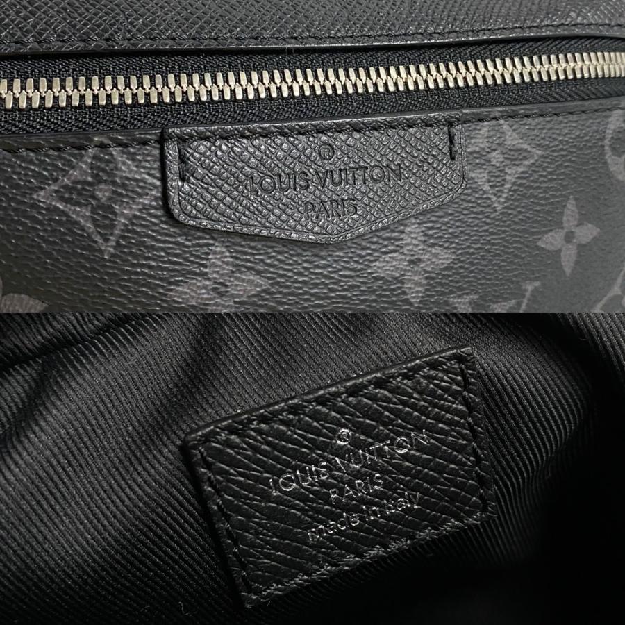 LOUIS VUITTON ブラック ボディバッグ(新品未使用) LOUIS VUITTON（ルイ・ヴィトン） 極 美品 タイガ・ラマ アウトドア