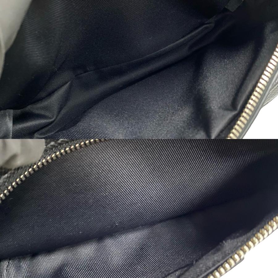 LOUIS VUITTON ブラック ボディバッグ(新品未使用) LOUIS VUITTON（ルイ・ヴィトン） 極 美品 タイガ・ラマ アウトドア