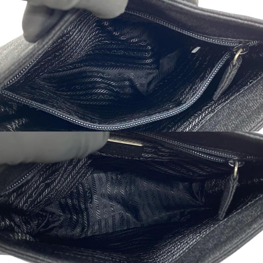PRADA（プラダ） ほぼ未使用 袋付 希少品 三角ロゴ キャンバス