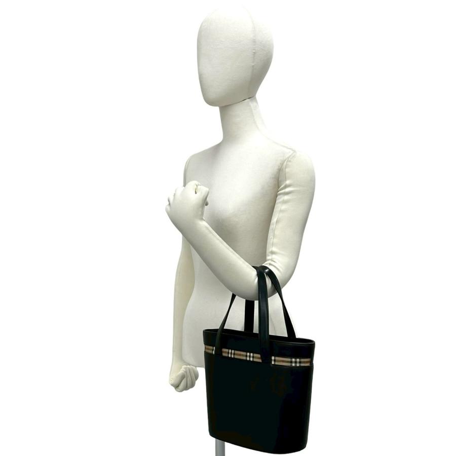 BURBERRY（バーバリー） 極 美品 ノバチェック ロゴ 刻印 レザー 本革