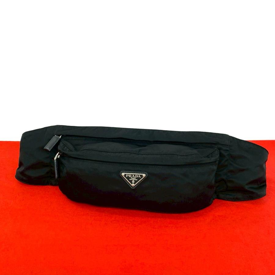 PRADA（プラダ） 極 美品 三角ロゴ プレート 金具 テスート ナイロン
