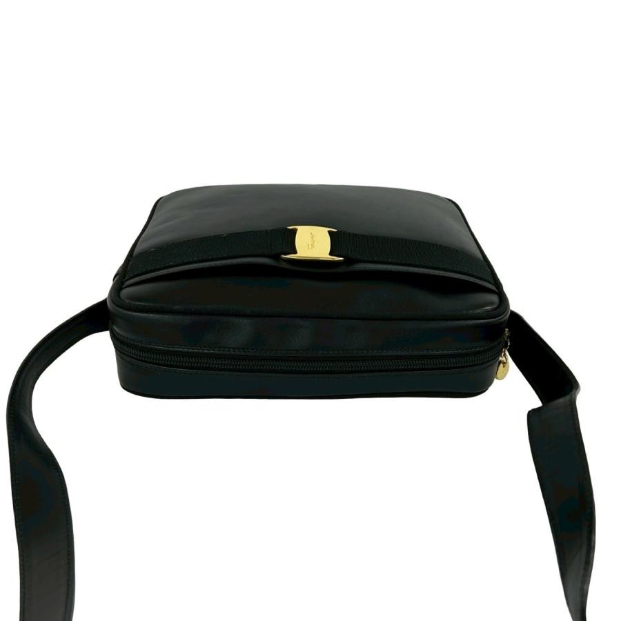 極 美品 Salvatore Ferragamo サルヴァトーレフェラガモ ヴァラ リボン