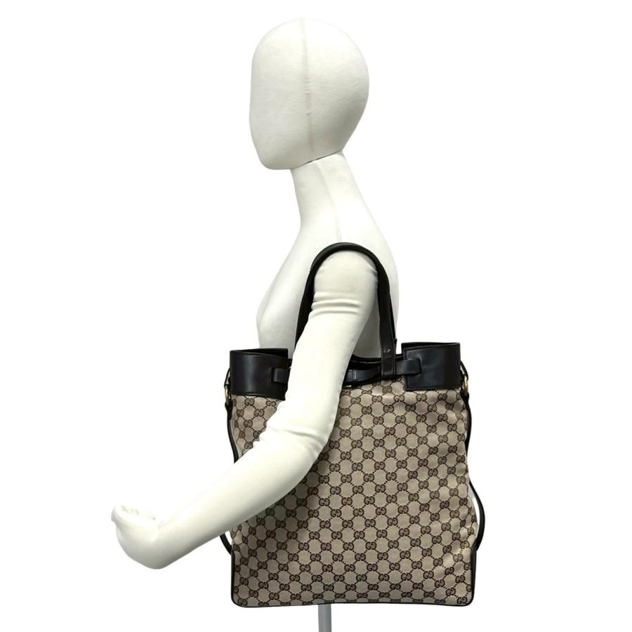 GUCCI（グッチ） 極 美品 ロゴ 金具 GG 柄 キャンバス レザー 本革